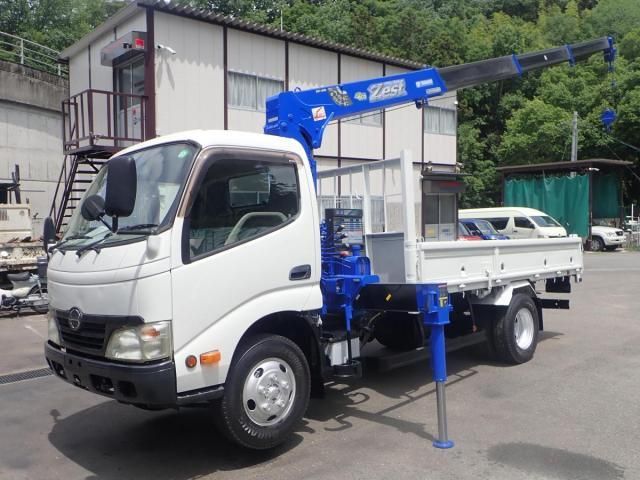 Hino DUTRO 2010-07 7606820-0