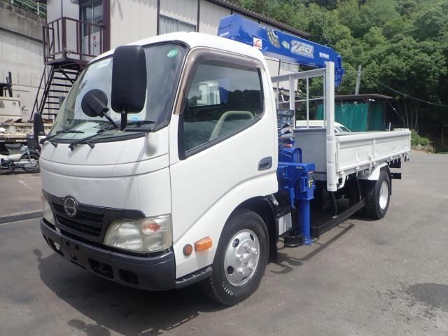 Hino DUTRO 2010-07 7606820-22