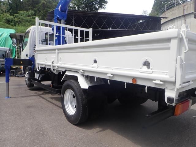 Hino DUTRO 2010-07 7606820-29