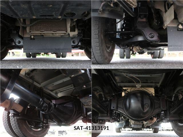 Hino DUTRO 2018-01 7616294-17