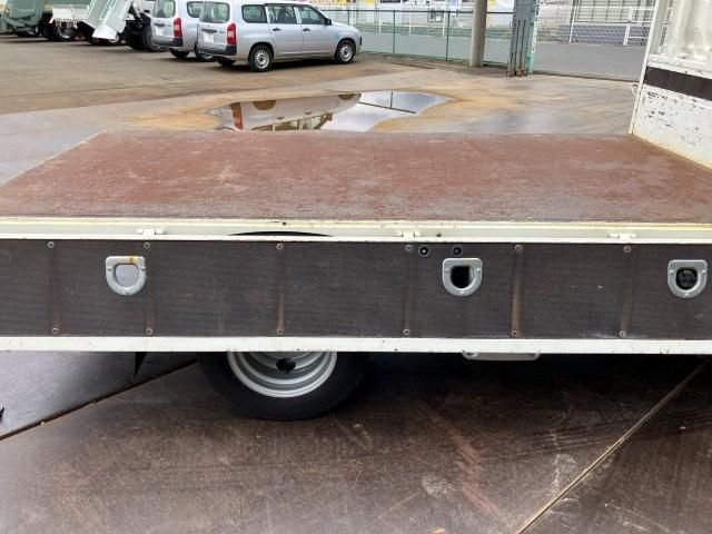 Hino DUTRO 2023-01 7606821-10