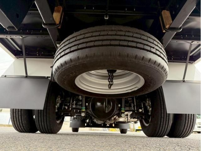 Hino DUTRO 2025-06 7606815-18