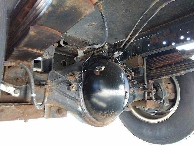 Hino DUTRO 2015-01 7710127-18