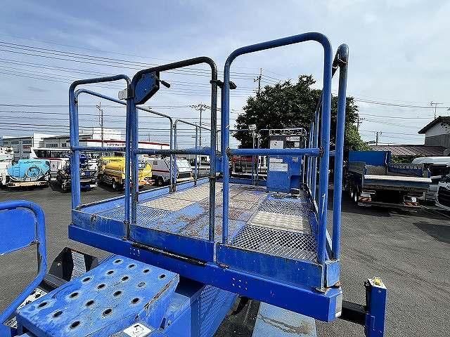 Hino DUTRO 2015-01 7710127-8