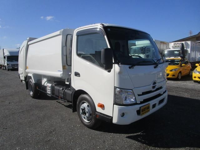 Hino DUTRO 2025-09 7710005-1