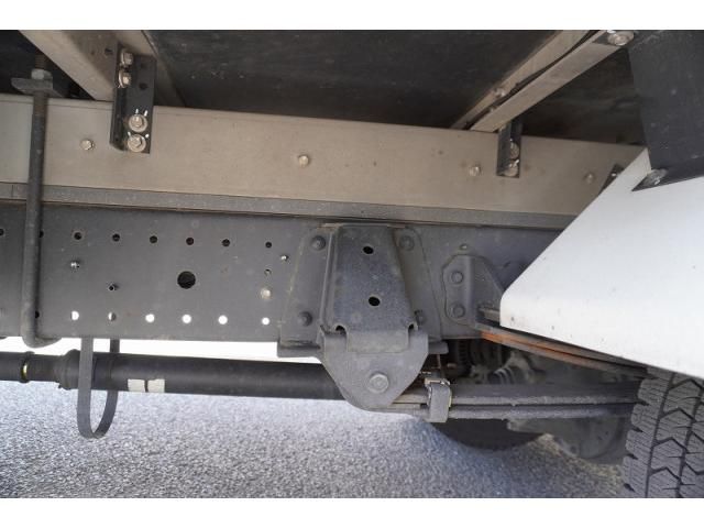 Hino DUTRO 2020-04 7710104-10