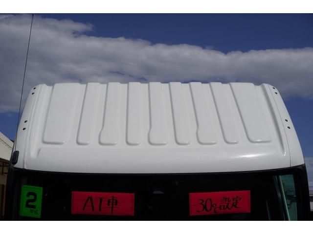 Hino DUTRO 2020-04 7710104-15