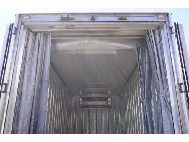 Hino DUTRO 2020-04 7710104-18