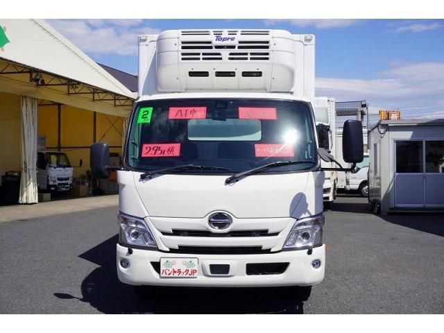 Hino DUTRO 2020-04 7710104-1