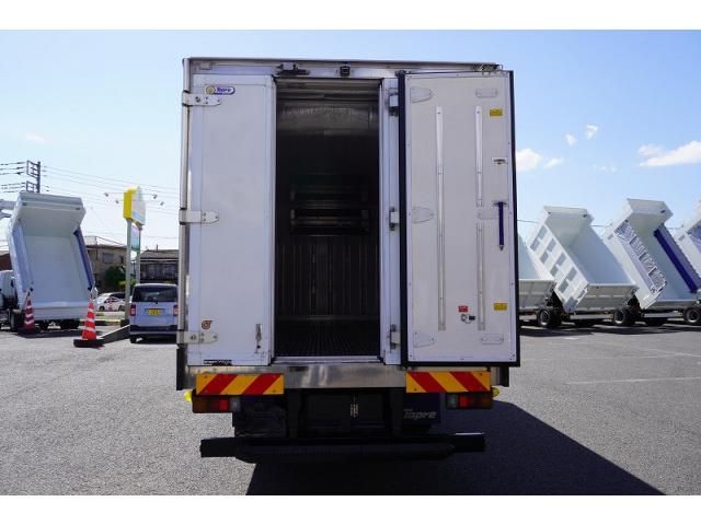 Hino DUTRO 2020-04 7710104-22