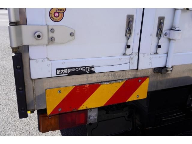 Hino DUTRO 2020-04 7710104-25