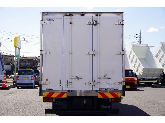 Hino DUTRO 2020-04 7710104-3