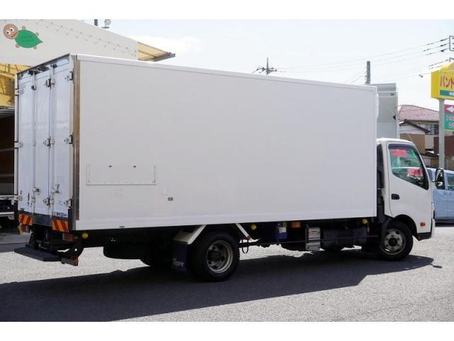 Hino DUTRO 2020-04 7710104-7
