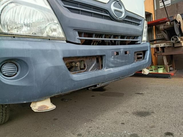 Hino DUTRO 2012-11 7710094-10