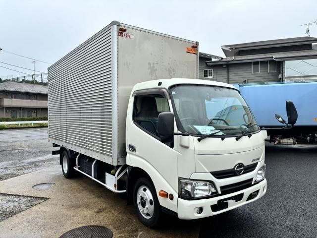 Hino DUTRO 2016-12 7710134-2