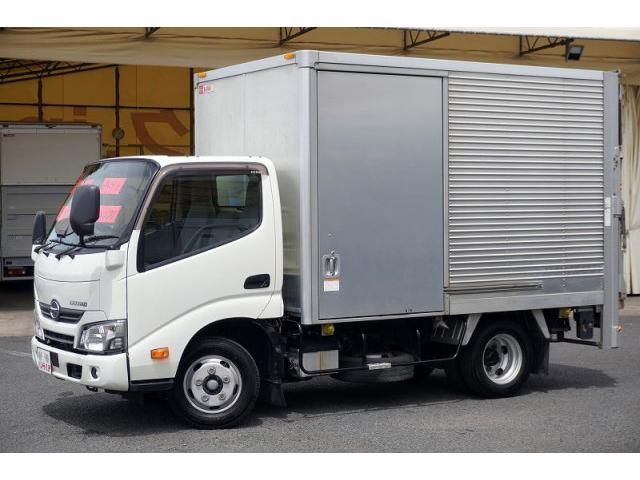 Hino DUTRO 2017-04 7710118-0