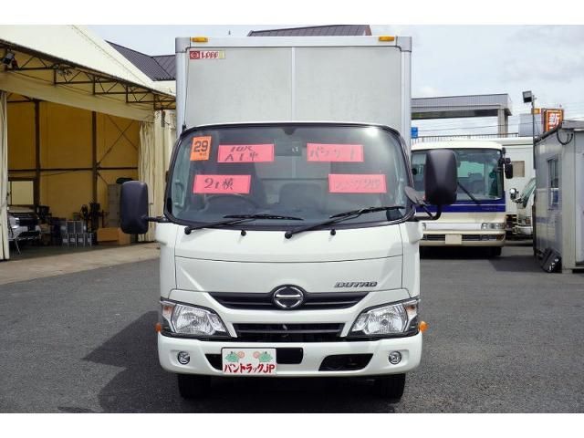 Hino DUTRO 2017-04 7710118-1