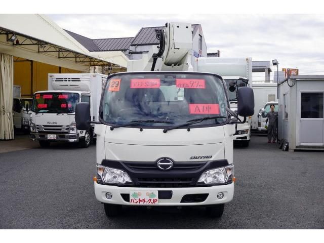 Hino DUTRO 2017-12 7710082-1