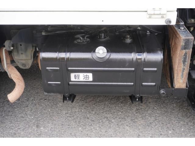 Hino DUTRO 2017-12 7710082-20
