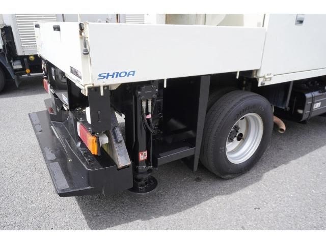 Hino DUTRO 2017-12 7710082-24