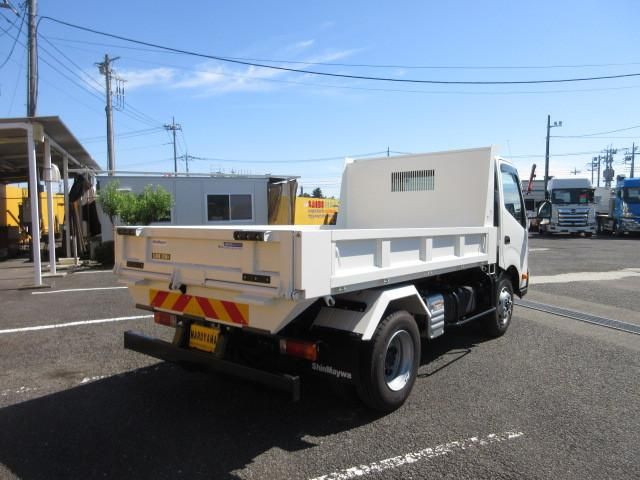Hino DUTRO 2025-08 7710009-9