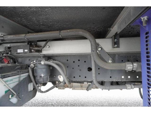 Hino DUTRO 2018-03 7710014-12
