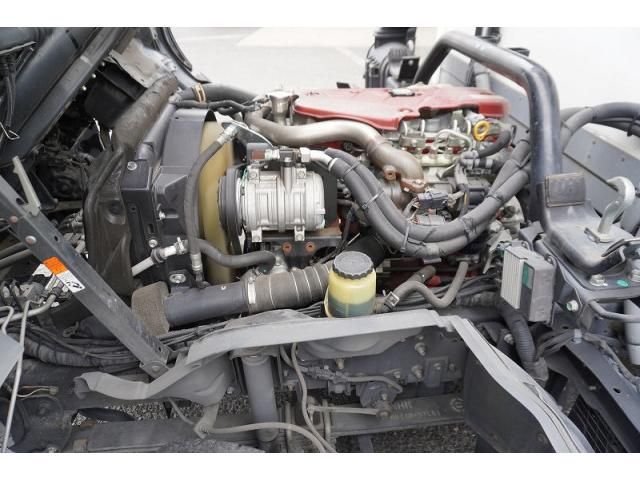 Hino DUTRO 2018-03 7710014-14