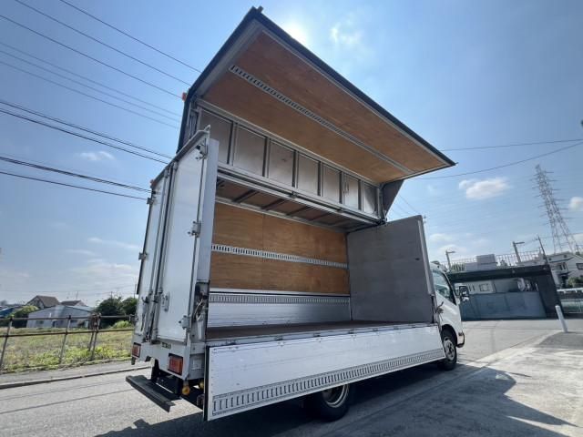Hino DUTRO 2016-10 7710083-15