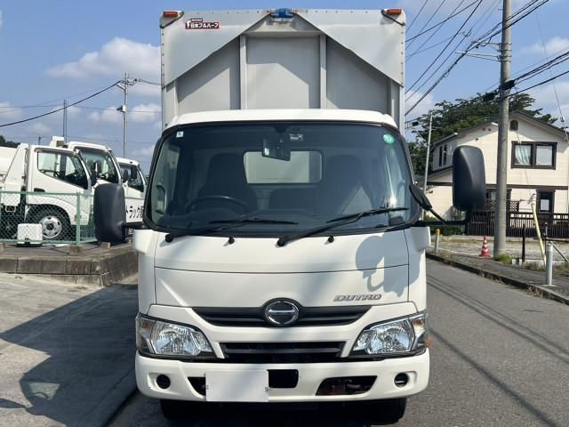Hino DUTRO 2016-10 7710083-4