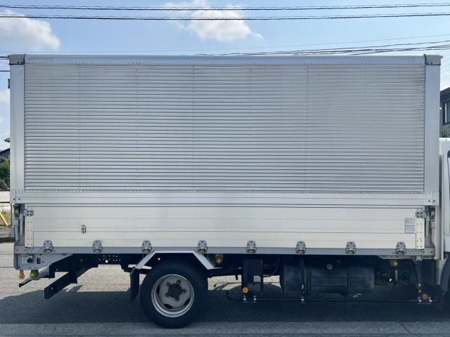 Hino DUTRO 2016-10 7710083-5