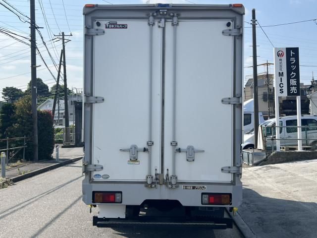 Hino DUTRO 2016-10 7710083-7