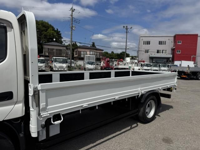 Hino DUTRO 2022-05 7710086-7