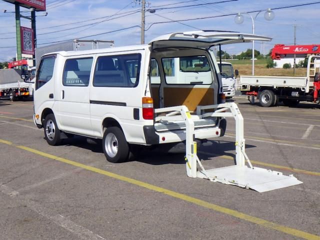 Hino DUTRO 2018-10 7710102-9