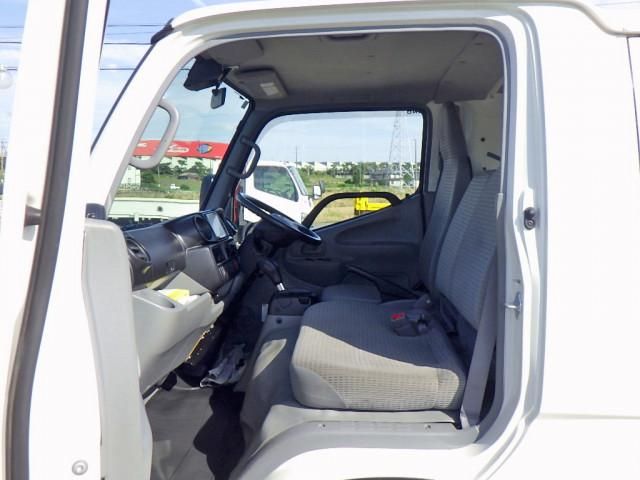 Hino DUTRO 2018-10 7710102-21
