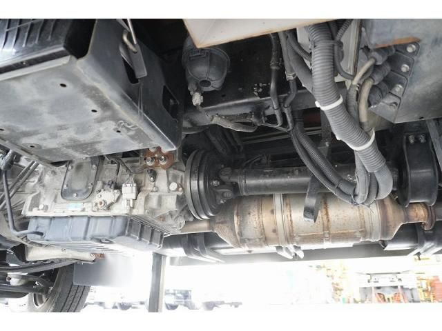 Hino DUTRO 2017-07 7710052-11