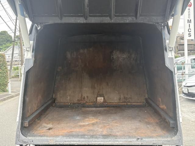 Hino DUTRO 2019-01 7710054-14