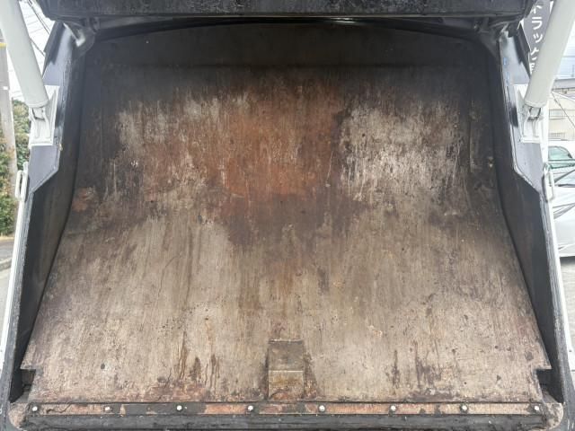 Hino DUTRO 2019-01 7710054-18