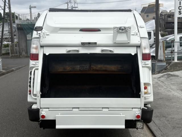 Hino DUTRO 2019-01 7710054-8