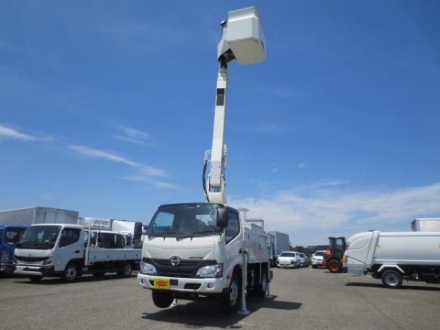 Hino DUTRO 2018-02 7710101-0