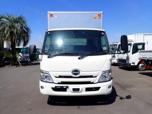 Hino DUTRO 2022-06 7710035-1