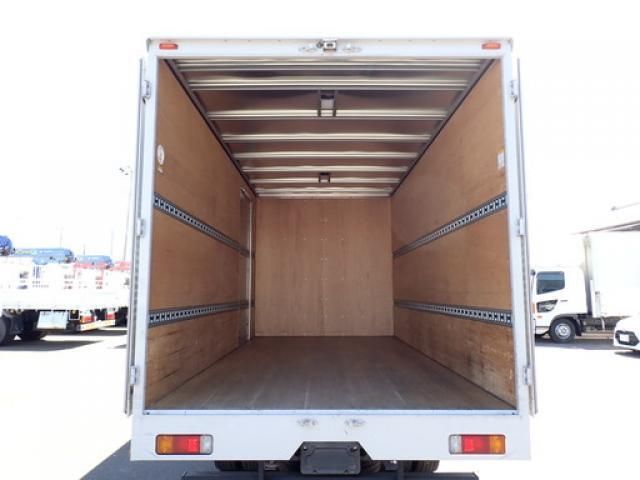 Hino DUTRO 2022-06 7710035-20
