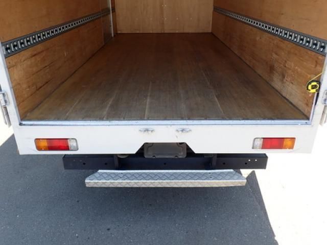 Hino DUTRO 2022-06 7710035-28