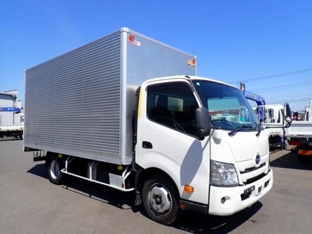 Hino DUTRO 2022-06 7710035-2