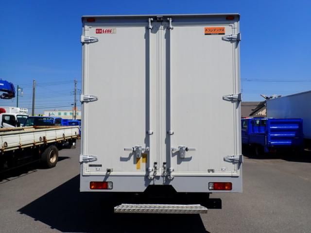 Hino DUTRO 2022-06 7710035-5