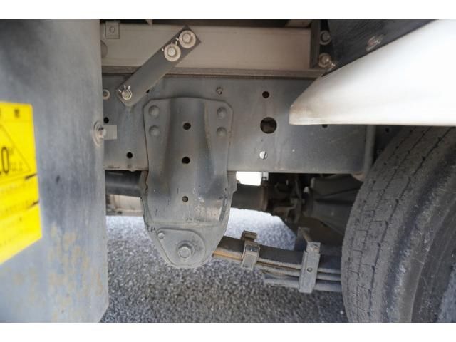 Hino DUTRO 2019-02 7710068-10