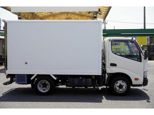 Hino DUTRO 2019-02 7710068-4