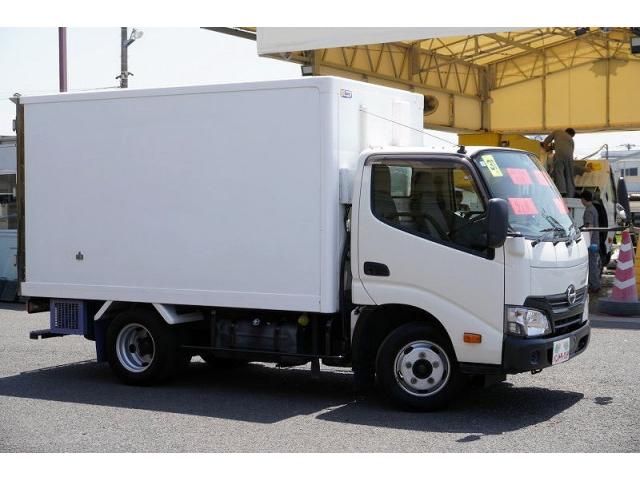 Hino DUTRO 2019-02 7710068-5