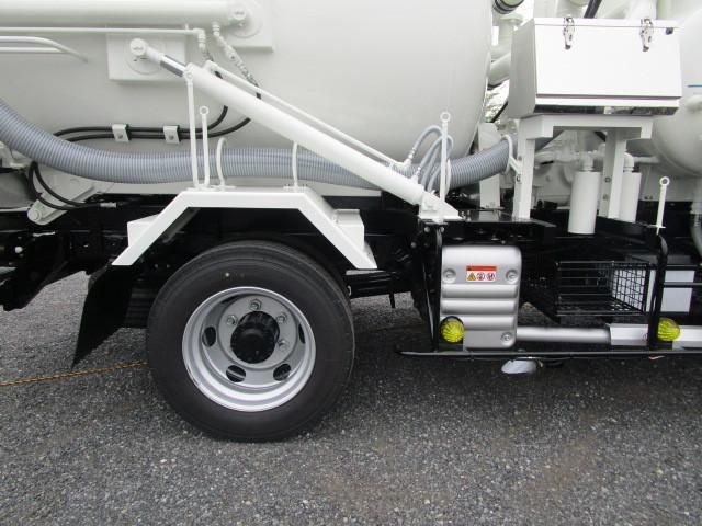 Hino DUTRO 2025-02 7709995-19
