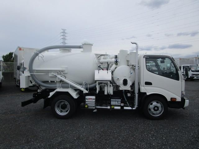 Hino DUTRO 2025-02 7709995-5