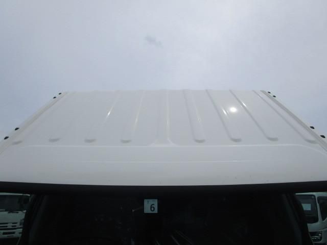 Hino DUTRO 2025-02 7709995-8